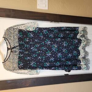 Ann Taylor Women's Chiffon Floral Print Midi Dress Size 8